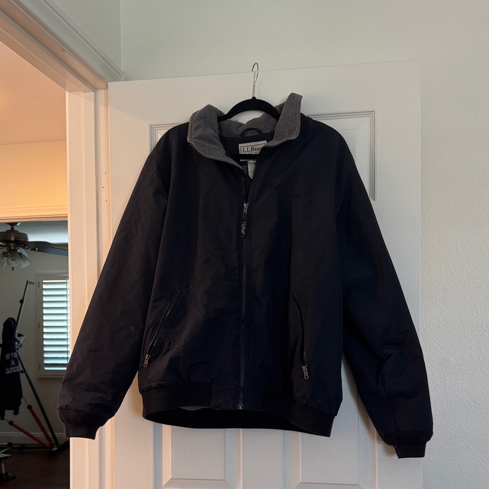 L.L. Bean Men's Navy Windbreaker with Gray Accents